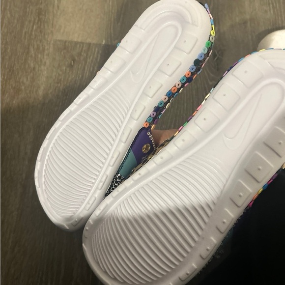 Nike Slides Custom - Picture 5 of 6